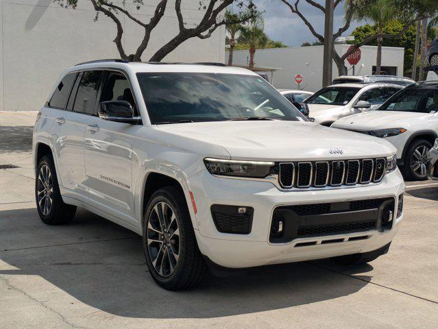 used 2023 Jeep Grand Cherokee car, priced at $39,798