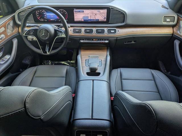 used 2025 Mercedes-Benz GLE 450 car, priced at $69,549