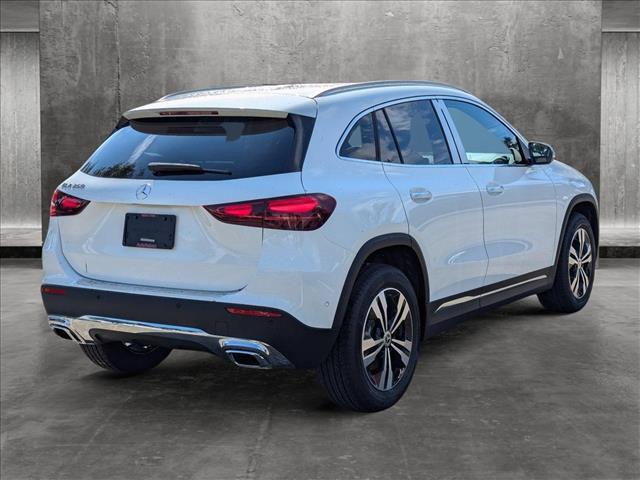 new 2025 Mercedes-Benz GLA 250 car, priced at $44,345