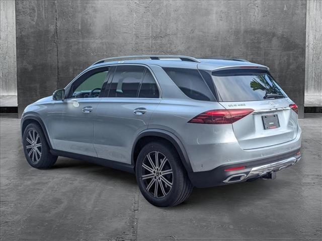 new 2025 Mercedes-Benz GLE 450 car, priced at $75,795