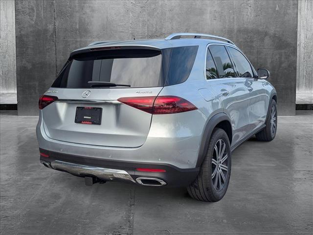 new 2025 Mercedes-Benz GLE 450 car, priced at $75,795