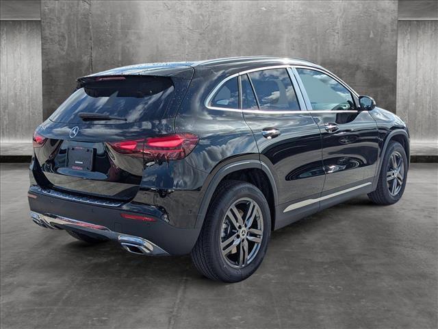 new 2025 Mercedes-Benz GLA 250 car, priced at $45,950