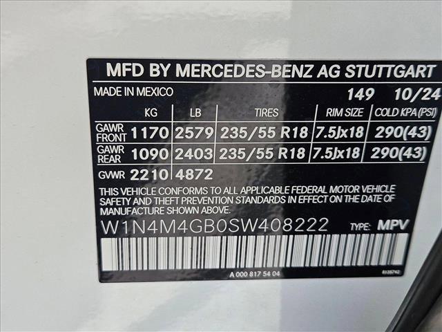 new 2025 Mercedes-Benz GLB 250 car, priced at $47,145