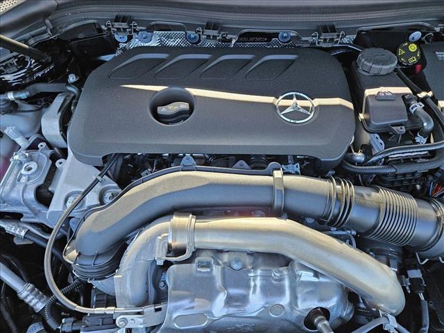 new 2025 Mercedes-Benz GLA 250 car, priced at $47,905
