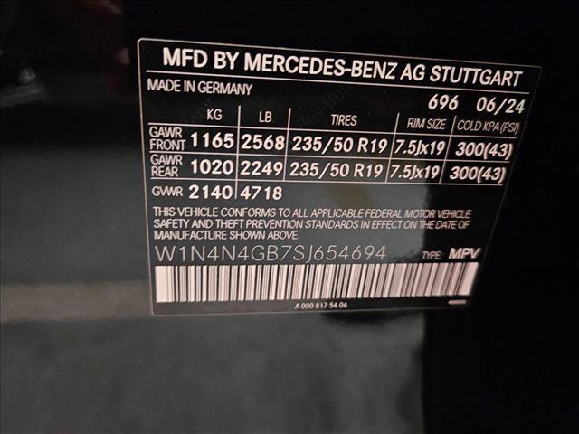 new 2025 Mercedes-Benz GLA 250 car, priced at $49,175