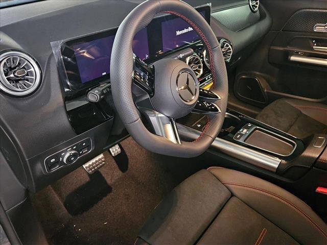 new 2025 Mercedes-Benz GLA 250 car, priced at $49,175