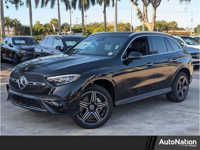 new 2025 Mercedes-Benz GLC 300 car, priced at $56,615