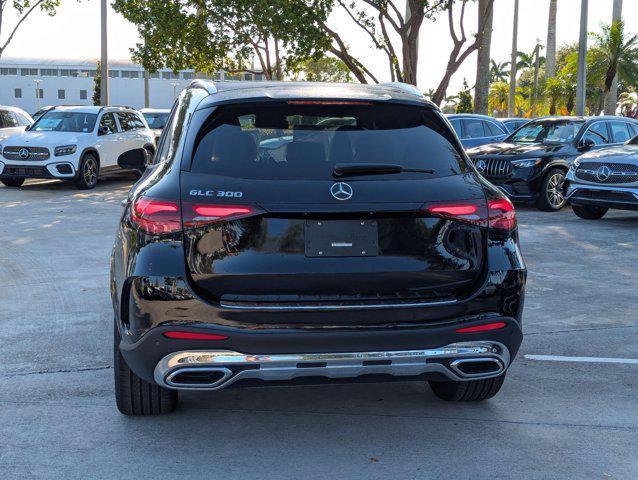 new 2025 Mercedes-Benz GLC 300 car, priced at $56,615
