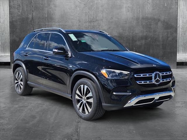 new 2025 Mercedes-Benz GLE 450e car, priced at $77,940