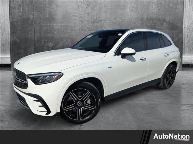 new 2025 Mercedes-Benz GLC 350e car, priced at $69,050
