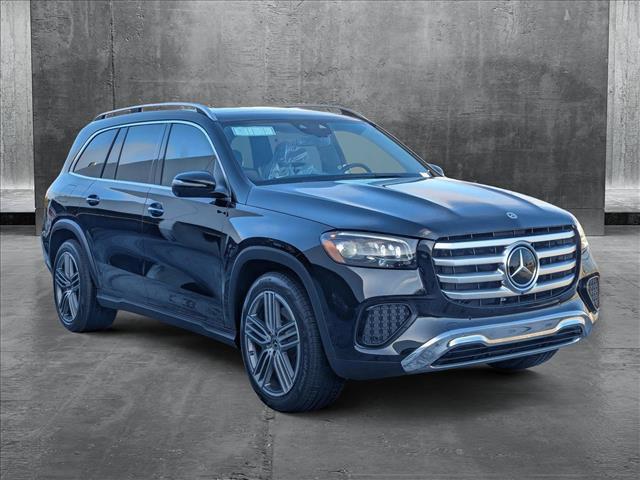 new 2025 Mercedes-Benz GLS 450 car, priced at $92,160