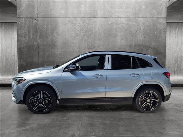 new 2025 Mercedes-Benz GLA 250 car, priced at $50,275