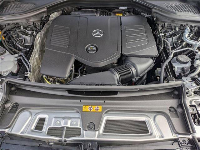 new 2025 Mercedes-Benz GLC 350e car, priced at $69,100