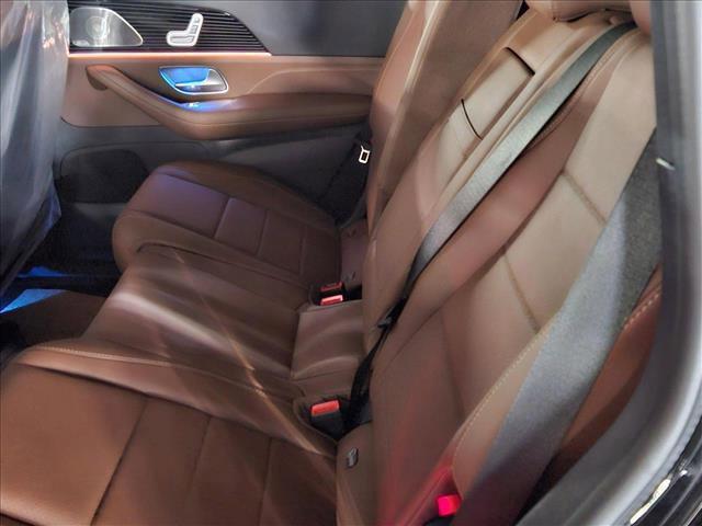 new 2025 Mercedes-Benz GLS 450 car, priced at $99,200