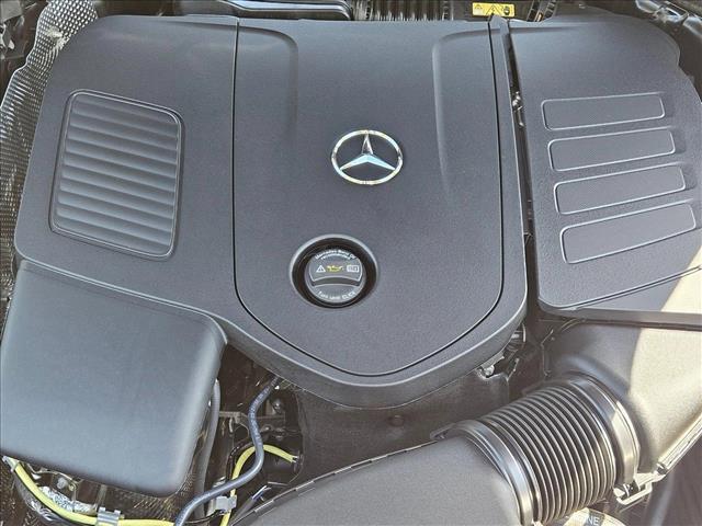 new 2025 Mercedes-Benz GLC 300 car, priced at $52,385