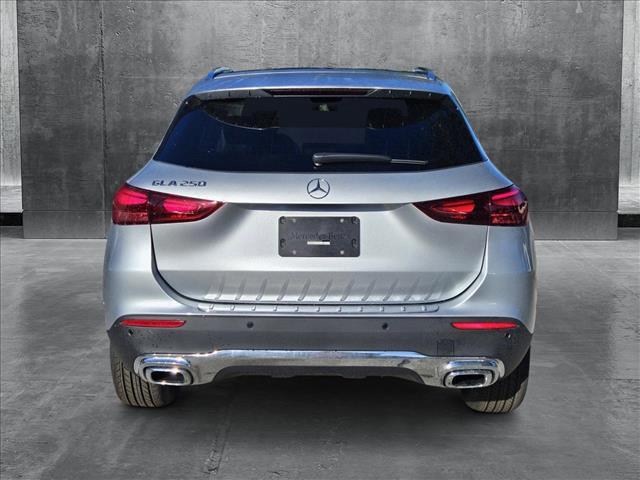 new 2025 Mercedes-Benz GLA 250 car, priced at $47,670