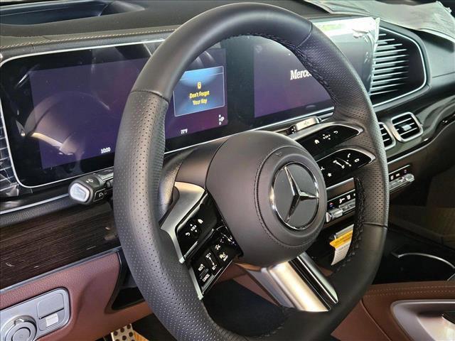 new 2025 Mercedes-Benz GLS 450 car, priced at $96,150