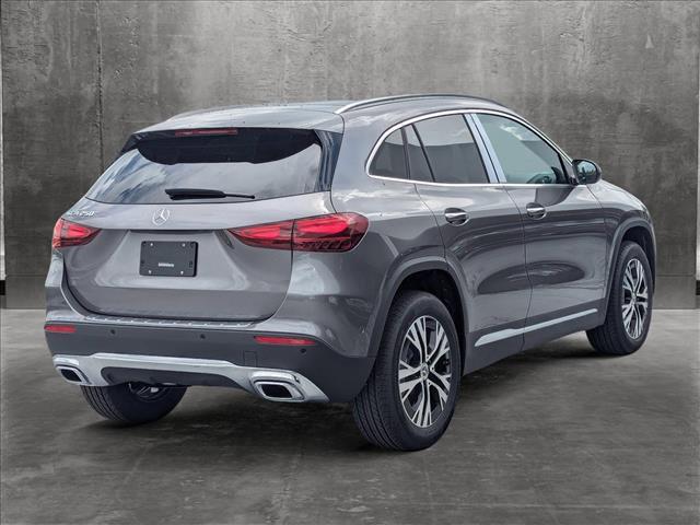 new 2025 Mercedes-Benz GLA 250 car, priced at $46,700