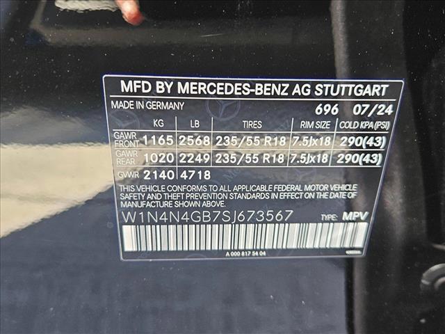 new 2025 Mercedes-Benz GLA 250 car, priced at $48,205