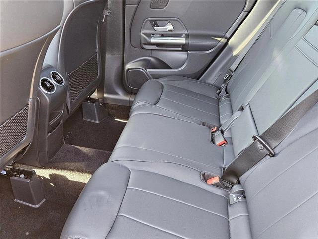 new 2025 Mercedes-Benz GLA 250 car, priced at $48,205