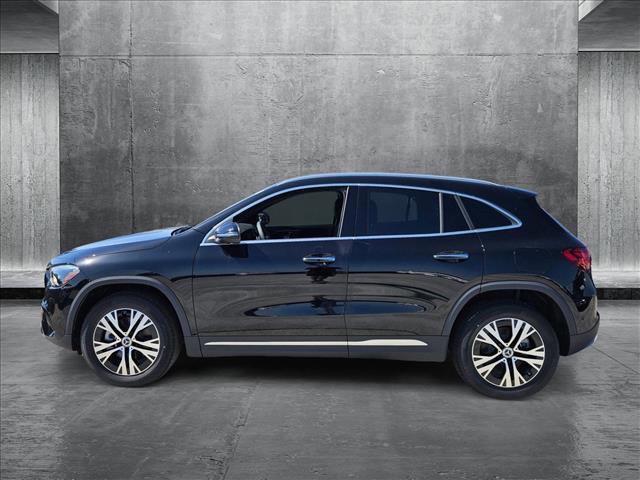 new 2025 Mercedes-Benz GLA 250 car, priced at $48,205