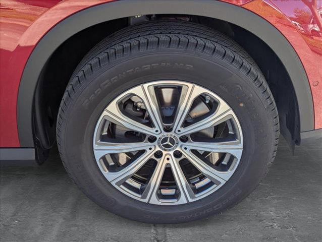 new 2025 Mercedes-Benz GLC 300 car, priced at $56,100