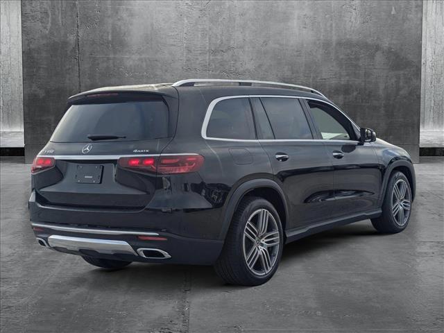 new 2025 Mercedes-Benz GLS 450 car, priced at $91,720