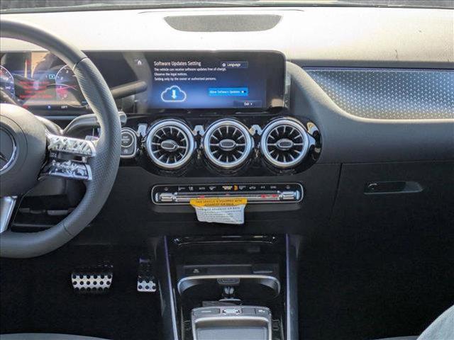 new 2025 Mercedes-Benz GLA 250 car, priced at $49,175
