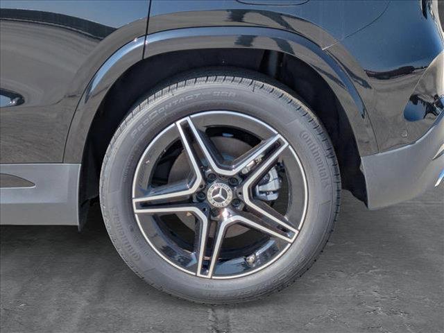 new 2025 Mercedes-Benz GLA 250 car, priced at $49,175