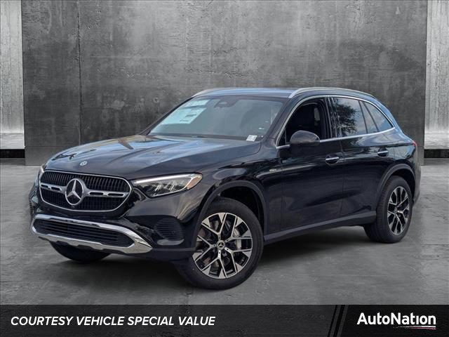 new 2025 Mercedes-Benz GLC 350e car, priced at $61,700