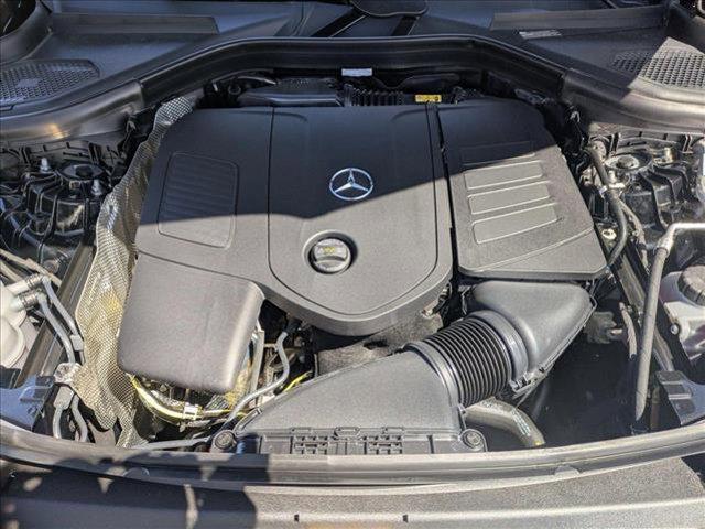 new 2025 Mercedes-Benz GLC 300 car, priced at $50,435