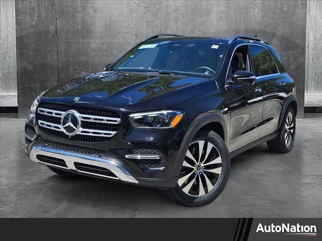 new 2025 Mercedes-Benz GLE 450 car, priced at $73,965