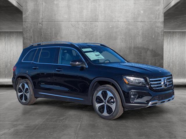 new 2024 Mercedes-Benz GLB 250 car, priced at $46,595