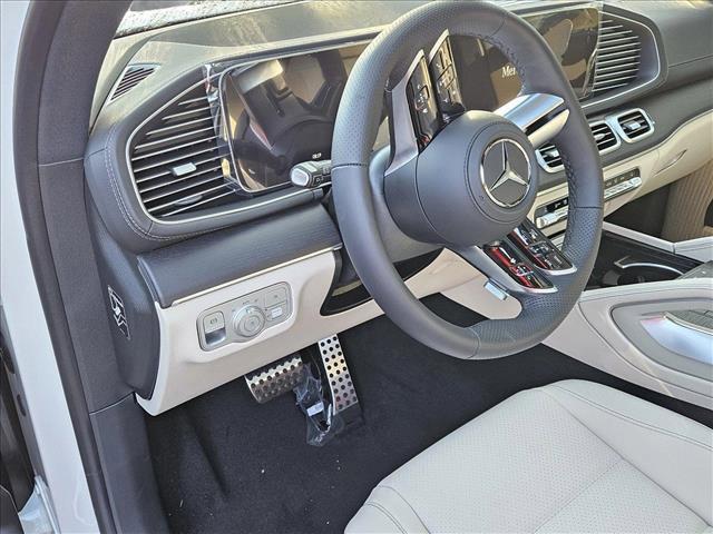 new 2025 Mercedes-Benz GLS 450 car, priced at $97,430