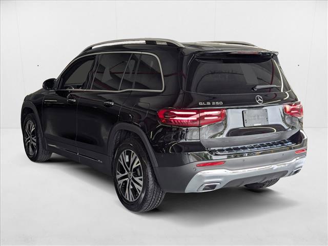 used 2025 Mercedes-Benz GLB 250 car, priced at $39,077