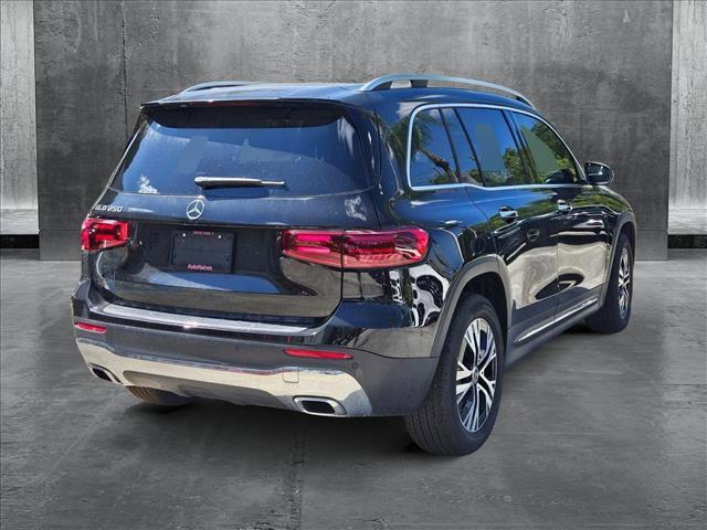 new 2025 Mercedes-Benz GLB 250 car, priced at $48,645