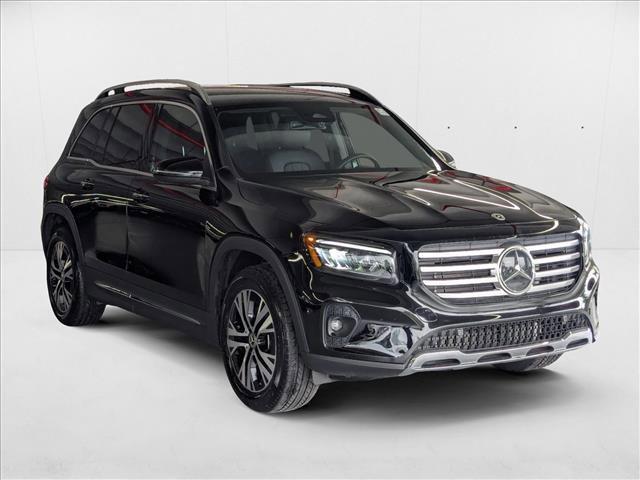 used 2025 Mercedes-Benz GLB 250 car, priced at $39,077