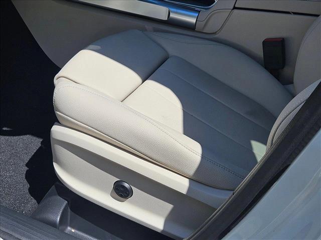 new 2025 Mercedes-Benz GLB 250 car, priced at $47,145