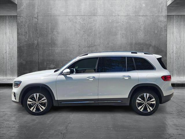 new 2025 Mercedes-Benz GLB 250 car, priced at $47,145