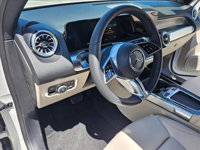 new 2025 Mercedes-Benz GLB 250 car, priced at $47,145