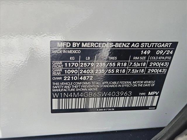 new 2025 Mercedes-Benz GLB 250 car, priced at $47,145