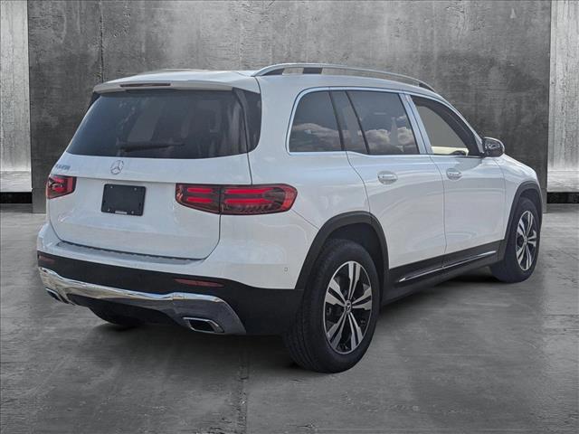 new 2025 Mercedes-Benz GLB 250 car, priced at $47,145