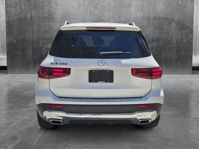 new 2025 Mercedes-Benz GLB 250 car, priced at $47,145