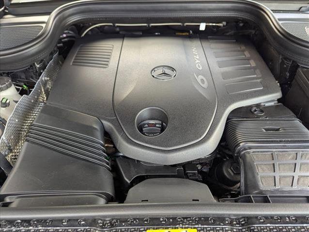 new 2026 Mercedes-Benz GLS 450 car, priced at $93,300