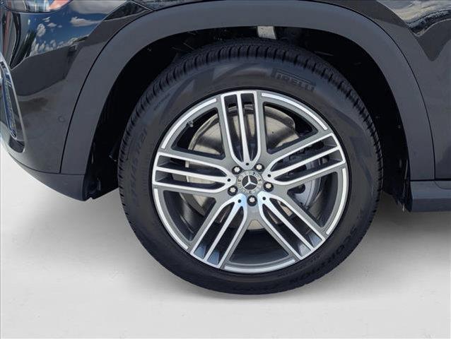 new 2026 Mercedes-Benz GLS 450 car, priced at $93,300