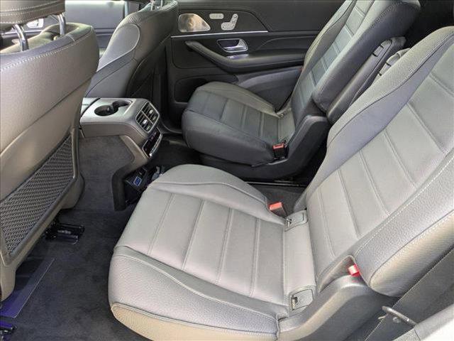 new 2025 Mercedes-Benz GLS 580 car, priced at $124,660