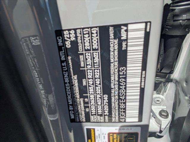 new 2025 Mercedes-Benz GLS 580 car, priced at $124,660
