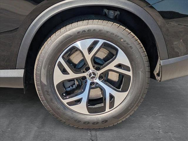 new 2025 Mercedes-Benz GLC 350e car, priced at $63,350