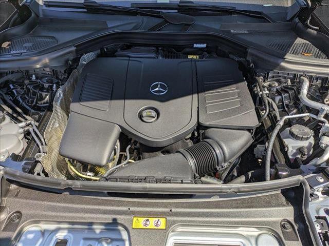 new 2025 Mercedes-Benz GLC 350e car, priced at $63,350