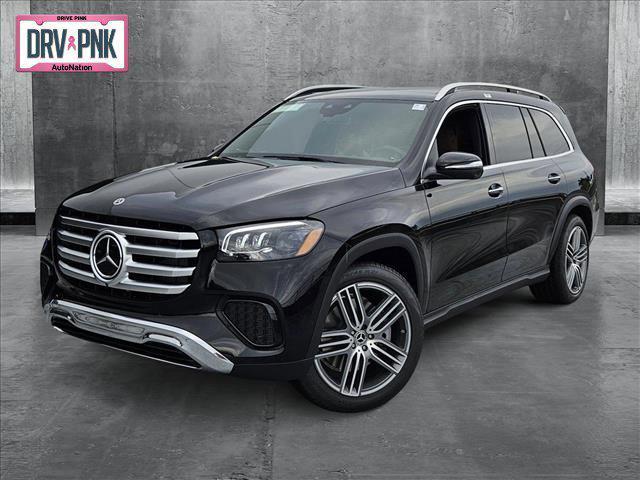 new 2025 Mercedes-Benz GLS 450 car, priced at $96,075